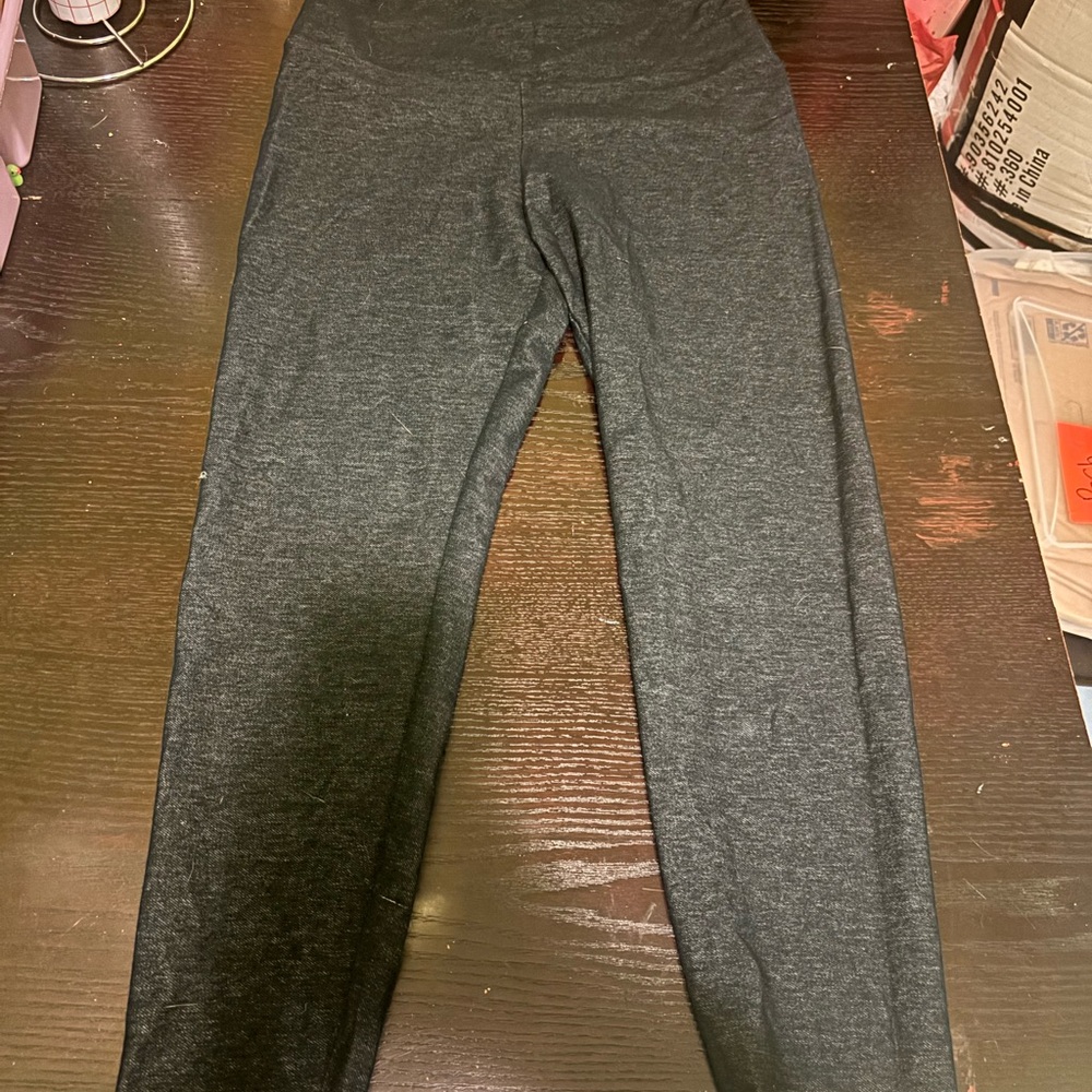 Woman's Jean Leggings